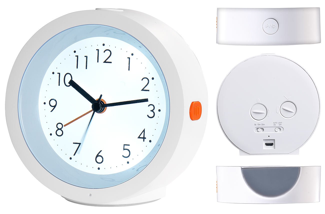 Réveil à quartz rechargeable silencieux avec cadran éclairé [Infactory]