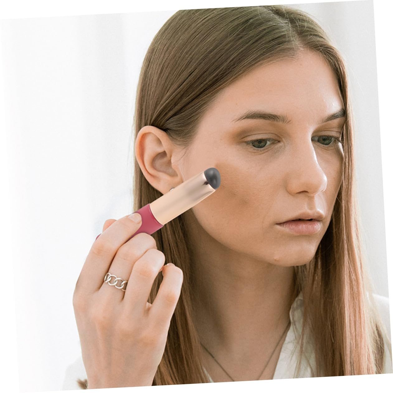 BELLIFFY Ergonomic Small Size Lip Brush Set 4pcs Silicone Lip Makeup Brush for Lipstick Balm Gloss Concealer