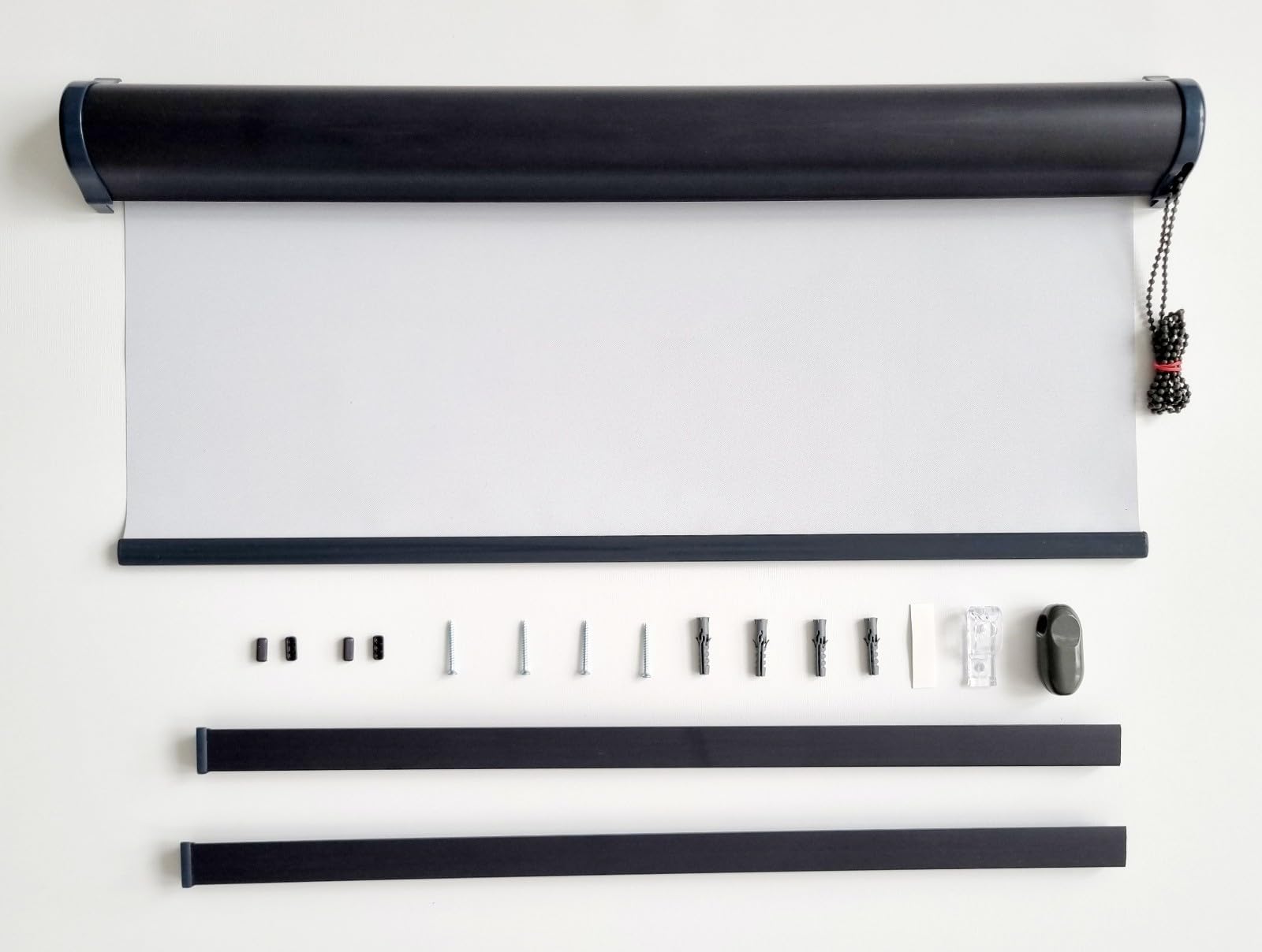Thermorollo mit Kassette Verdunkelungsrollo ohne Bohren Seitenzugrollo Fensterrollo Türrollo Sonnenschutzrollo Rollo, Breite: 75 cm, Höhe: bis 150 cm, Kette rechts, Schwarz