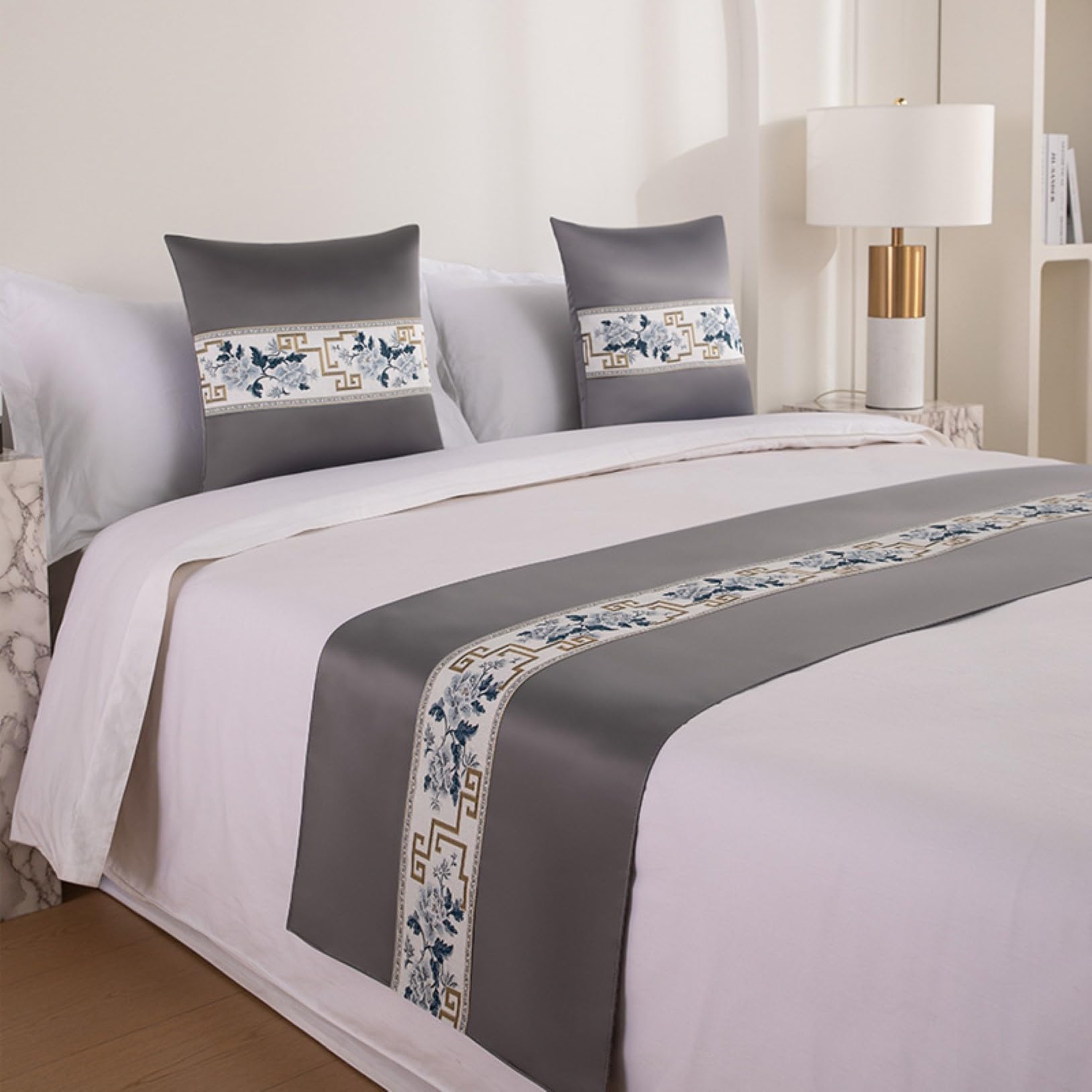 Housse de lit de luxe jacquard gris pour une chambre cocon et apaisante