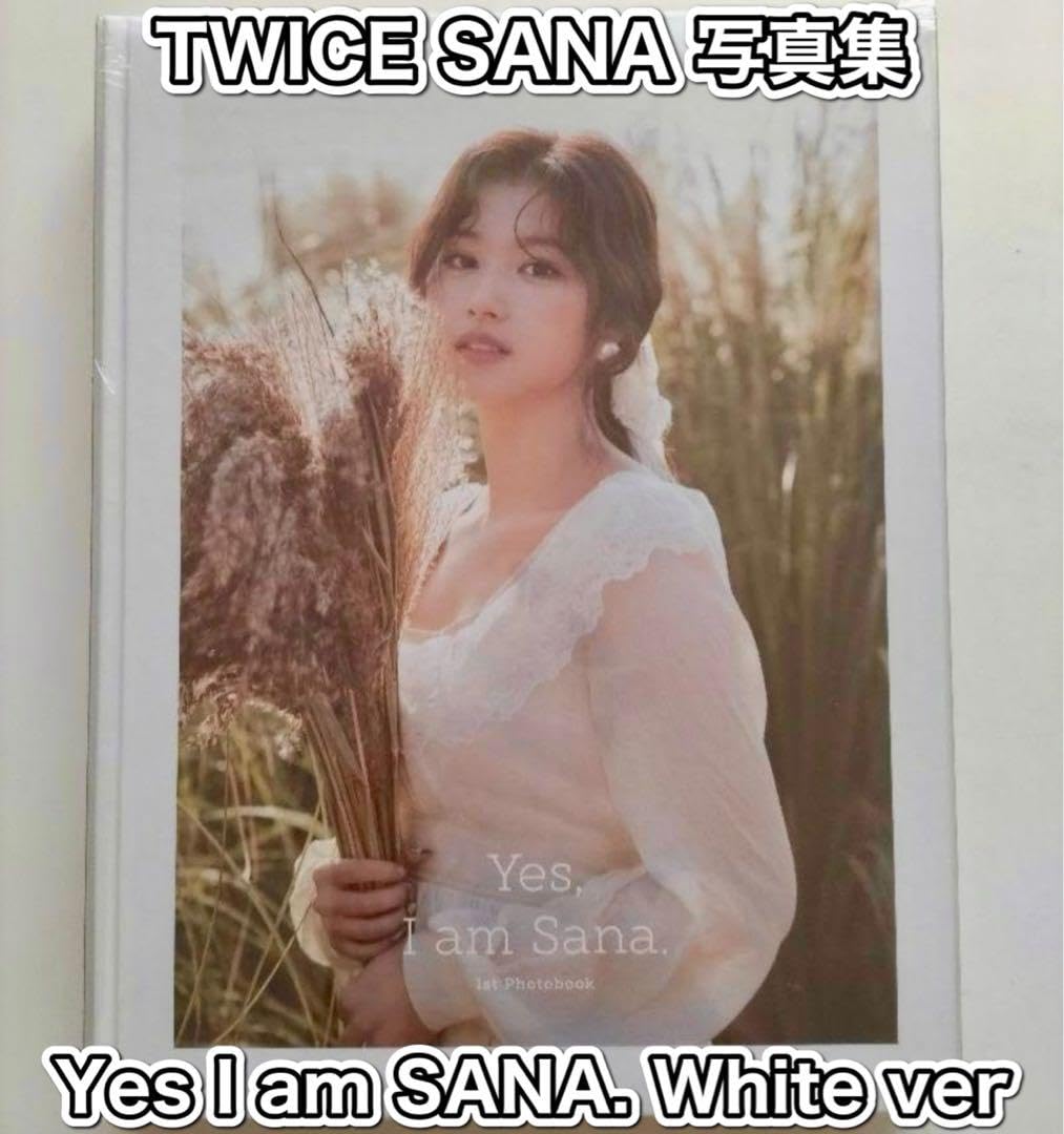 Yes, I am Sana. フォトブック TWICE サナ 【公式通販】