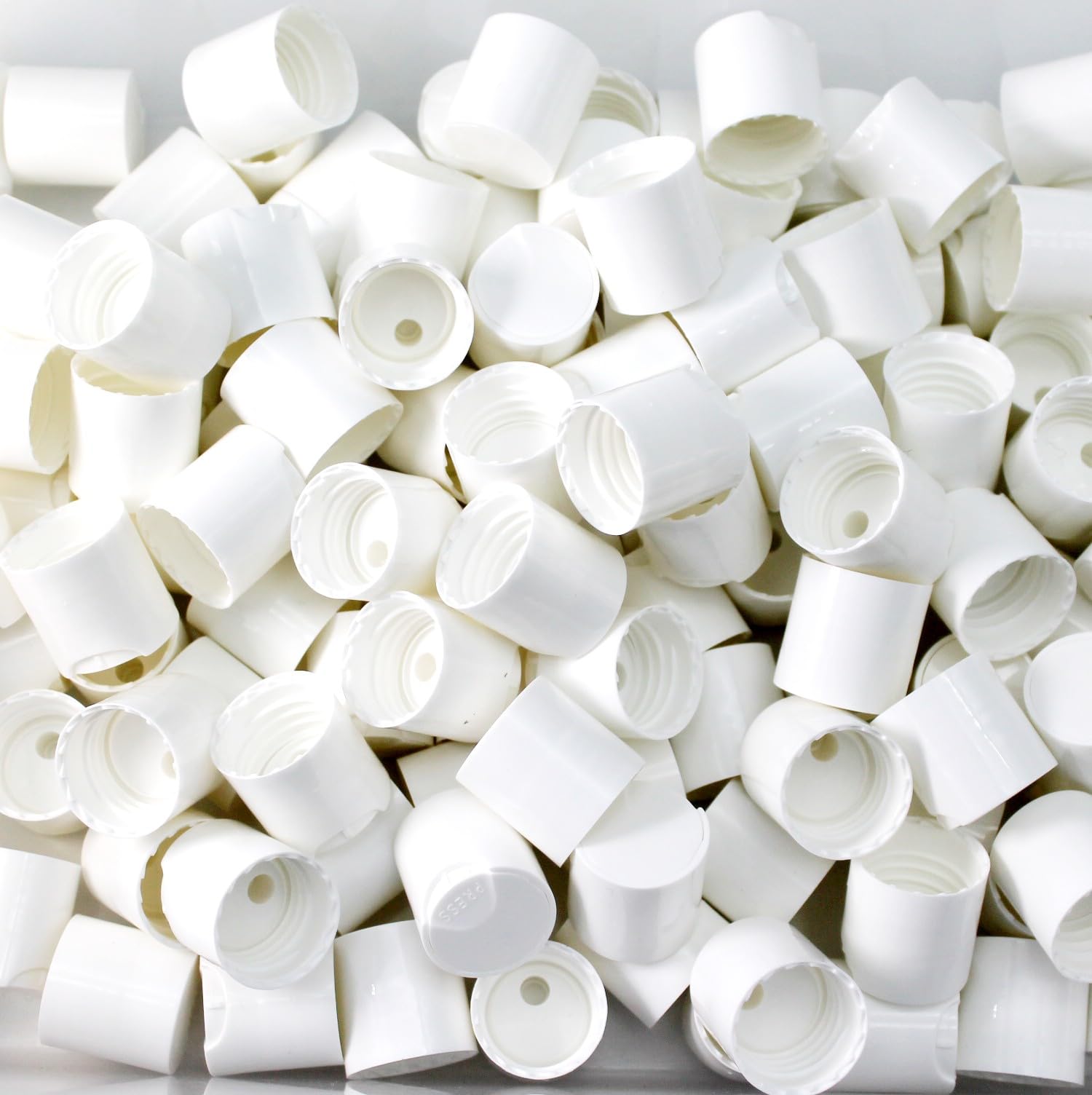 EcoJeannieEcoJeannie Wholesale 24/410 White Disc Top Caps Press Cap Dispensing Closure w/ 24mm Neck Diameter for Refillable Bottles - BPA-free, Recyclable (200 Caps)
