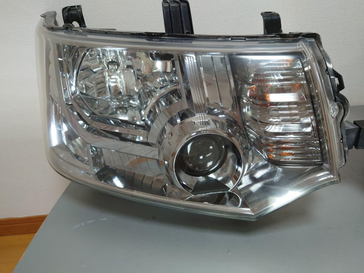 デリカ D5 CV5W 純正ヘッドライト 左右 ブラック