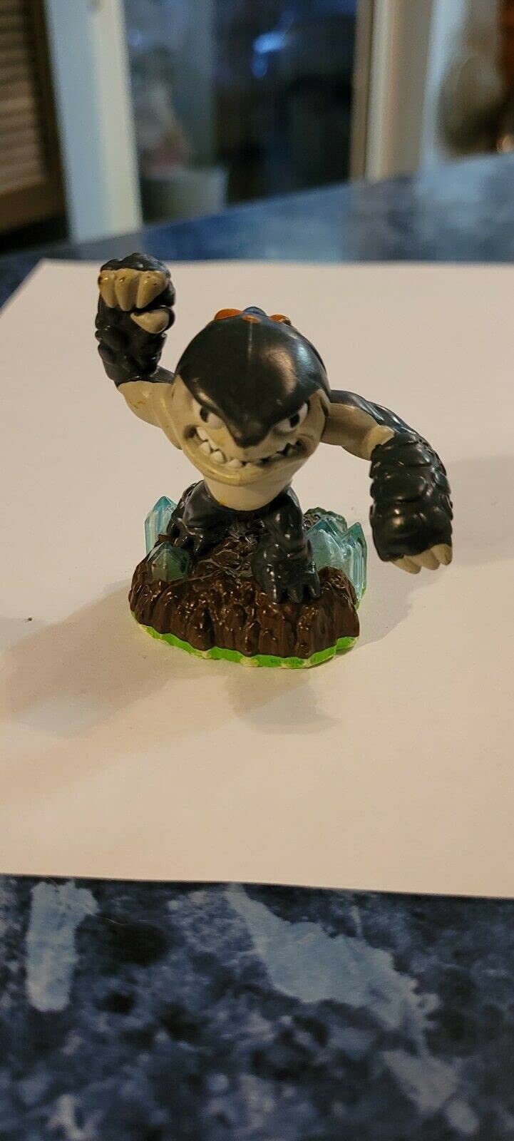 Skylanders Spyros Adventure Loose Mini Figure Terrafin Includes
