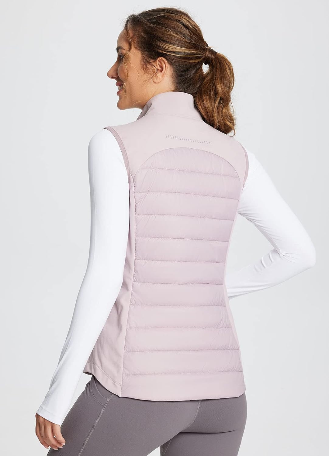 baleaf Women's Lightweight Warm Puffer Vest Running Winter Hybrid Sleeveless Quilted Water Resistant Jacket - Image 2
