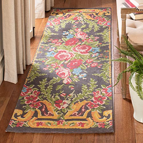 SAFAVIEH Classic Vintage Collection Runner Rug...