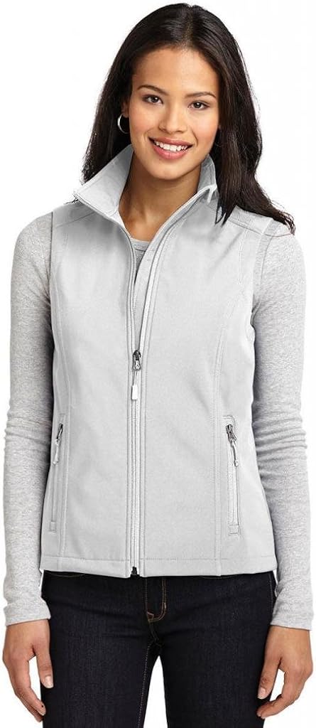 Port Authority Women's VersatileCore Soft Shell Vest at  Women's Coats Shop