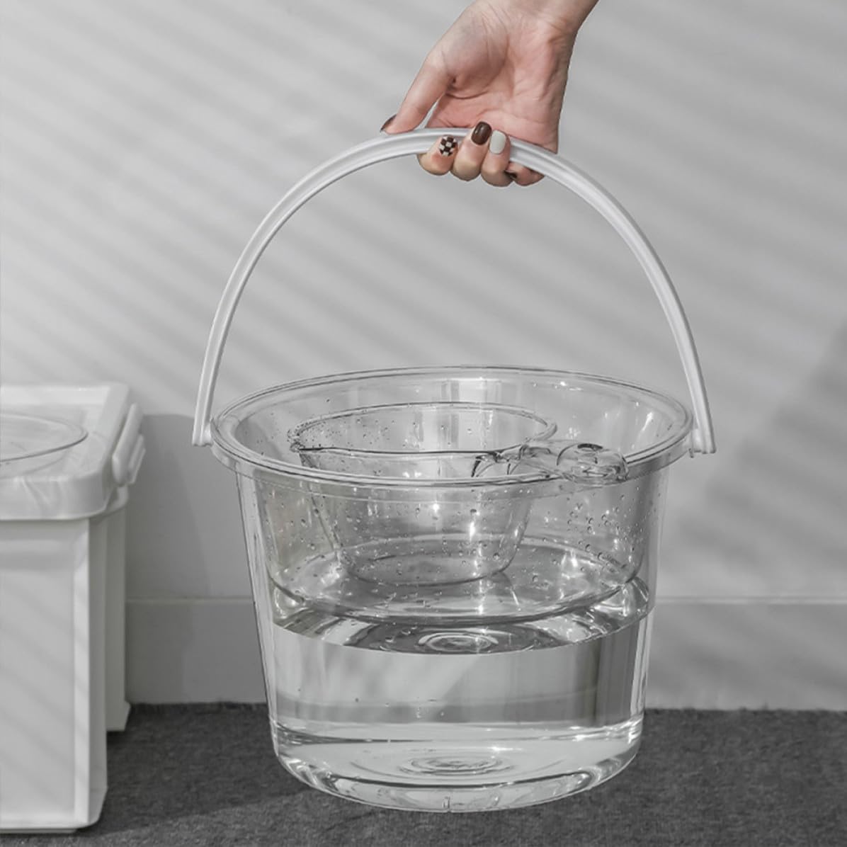Transparenter Kunststoff Wascheimer Satz mit Großem Fassungsvermögen | Runde Form, Leicht zu Reinigen und Flüssigkeit Einfach Auszugießen, 1 Satz mit Schaufel