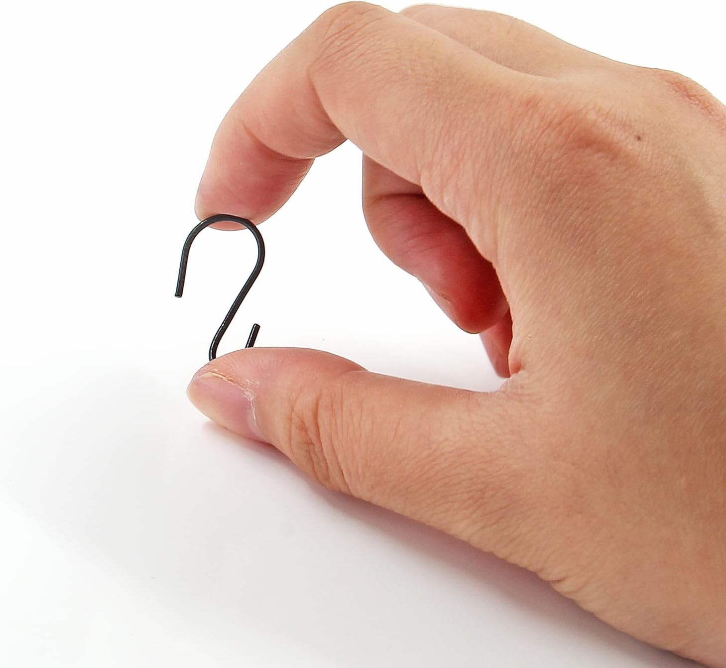 Piutouyar 40Pcs 1 Inch S Hooks Small S Shaped Hooks, Black image 4