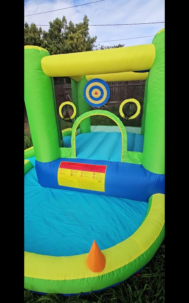 Amazon.co.jp: FBSPORT の膨脹可能な跳ね上がりの家、屋内屋外のための