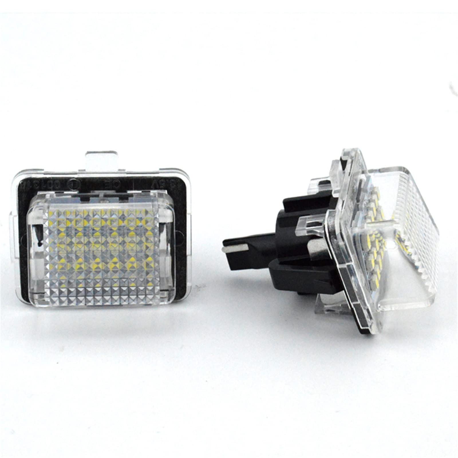 Luci Targa LED W204 W212 - 2 Pezzi, 18 LED Bianchi 6000K, Plug And Play