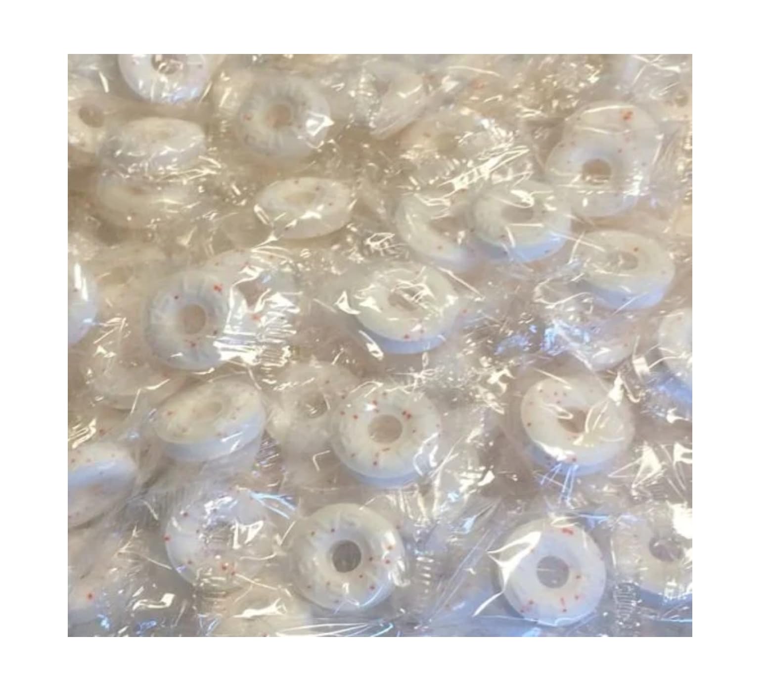 Life Savers Orange Mints Bulk Pack - 26 oz of Delicious Orange Mints - Smiling Sweets - Perfect for Friends and Family - Stocking the Pantry - Classic Treats