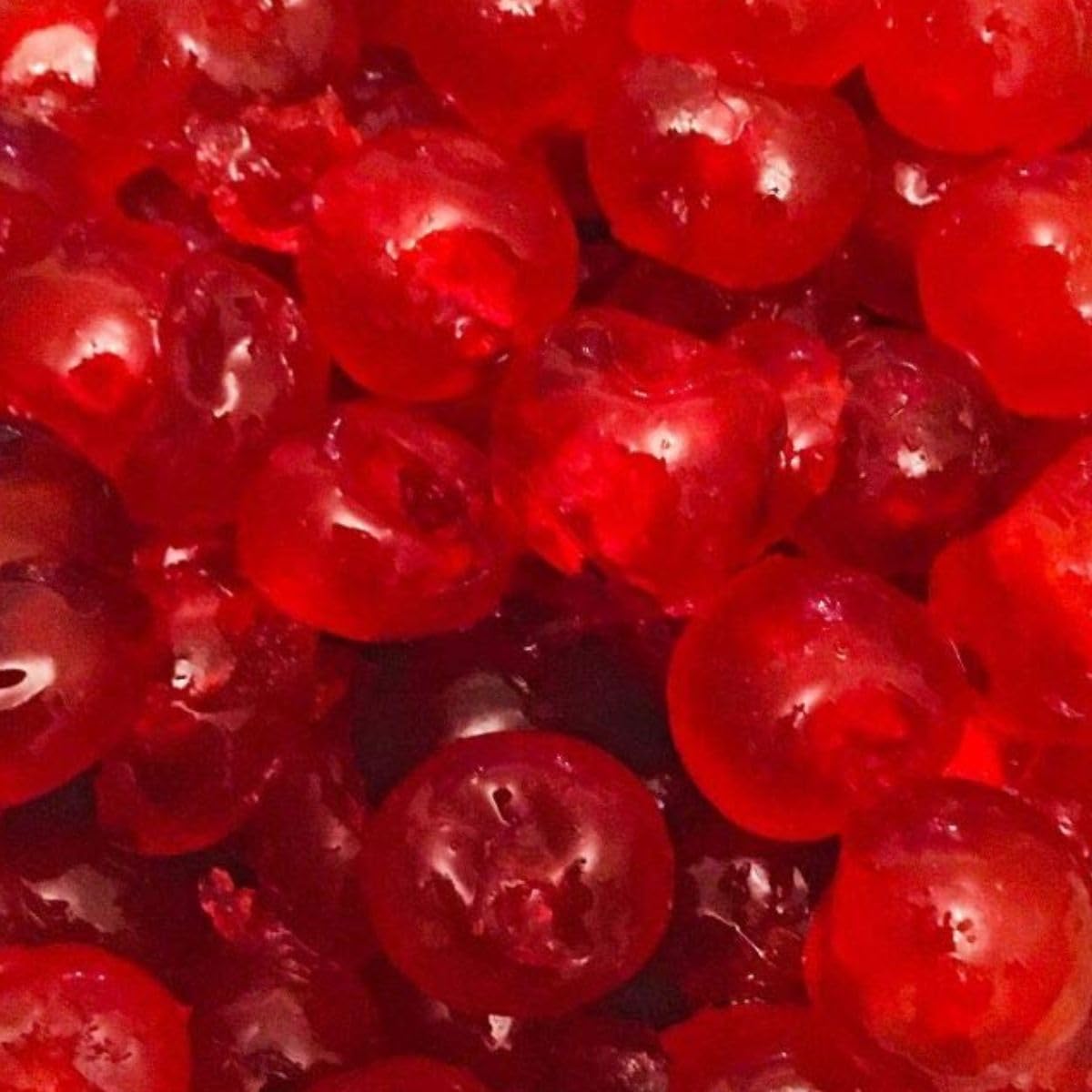 Hides Fine FoodsRed Glace Cherries - 1kg GMO Free - Suitable for Vegetarians - Baking - Desserts - Decorating - Cakes - Cookies - Tart - Mincemeat - Mince Pies - Panettone - Christmas Cake