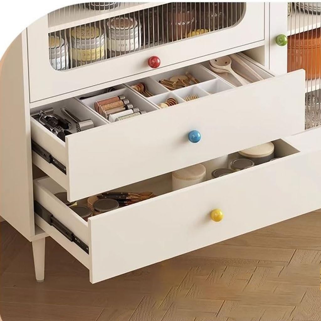 たな デザイン性が高くて人気のキャビネット。家具・インテリア通販