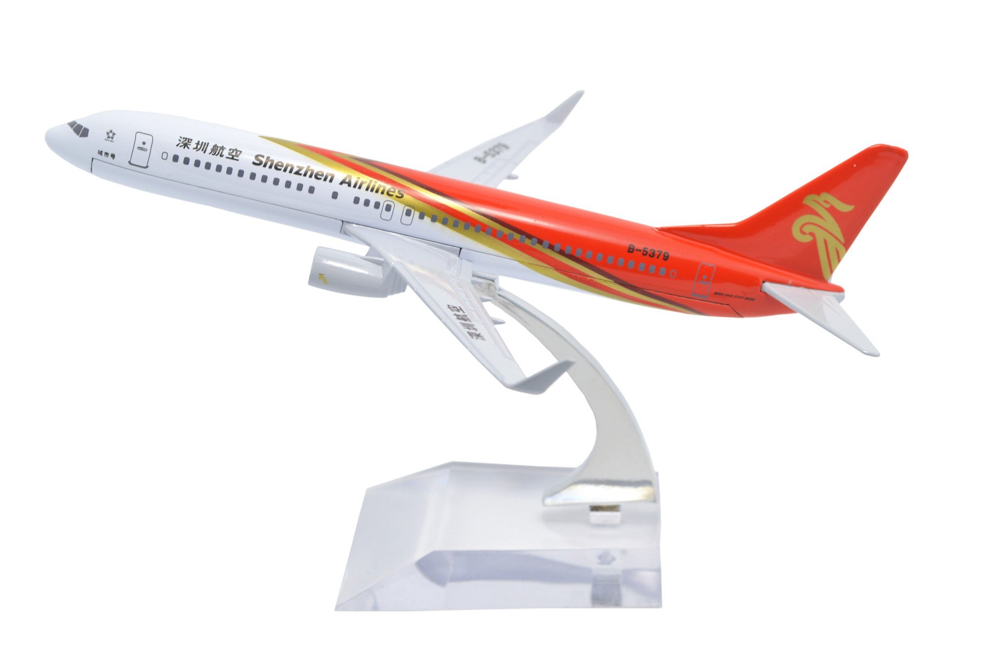 深圳航空　飛行機　模型　B737-800 深圳航空 飛行機 模型 B737-800の通販 by 美嘉's shop｜ラクマ