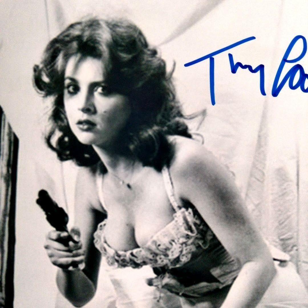 Amazon.co.jp: ティナ ルイーズ直筆サイン入り超大型写真…悪党谷の二人  