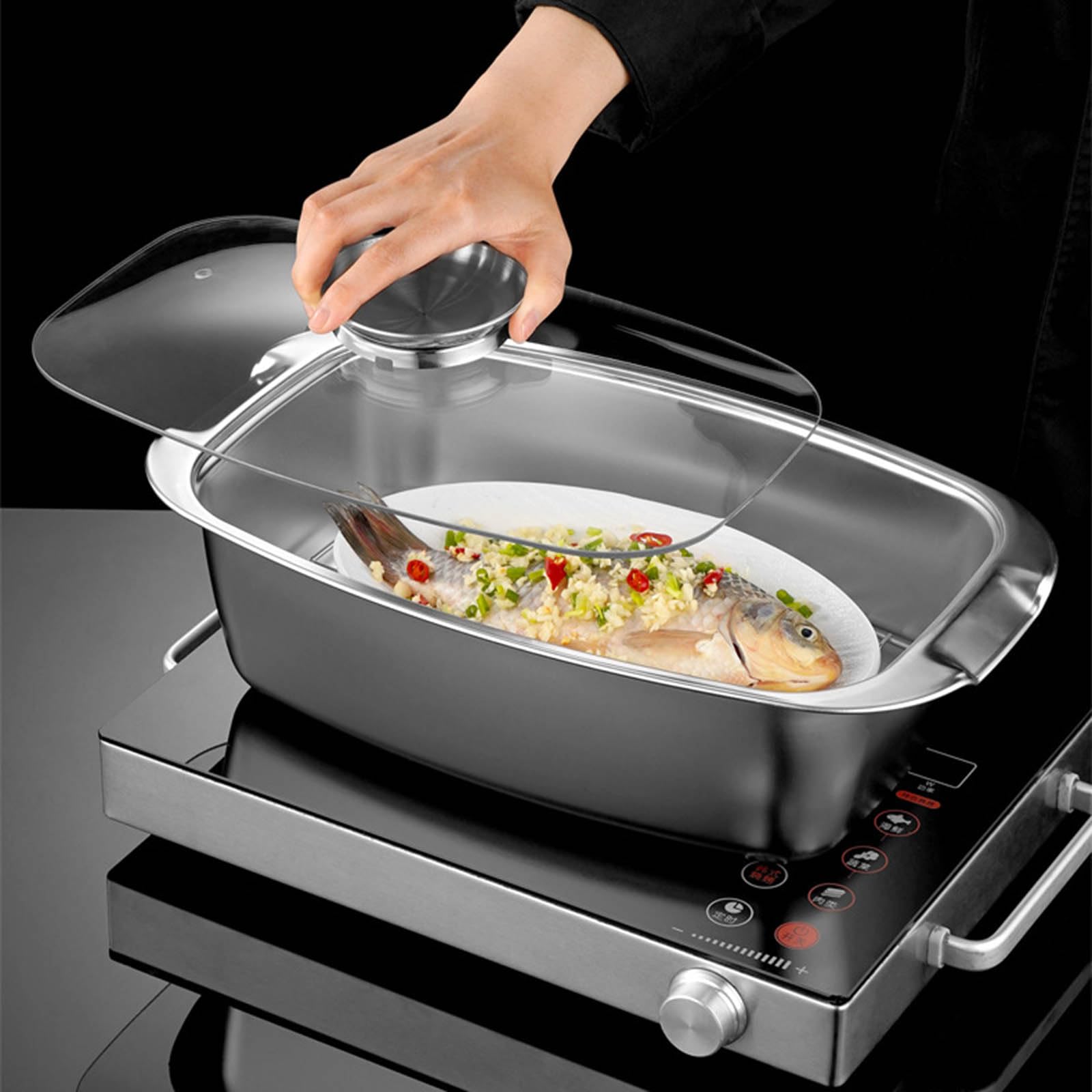 Gedämpfte Fischtöpfe, Suppentöpfe, Edelstahl-Dampfgarer, Hausmannskost, zum Dämpfen, Kochen von Suppe, Kochen von Suppe