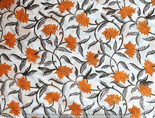 Tissu en coton imprimé respirant pour confection de robes légères et housses de canapé