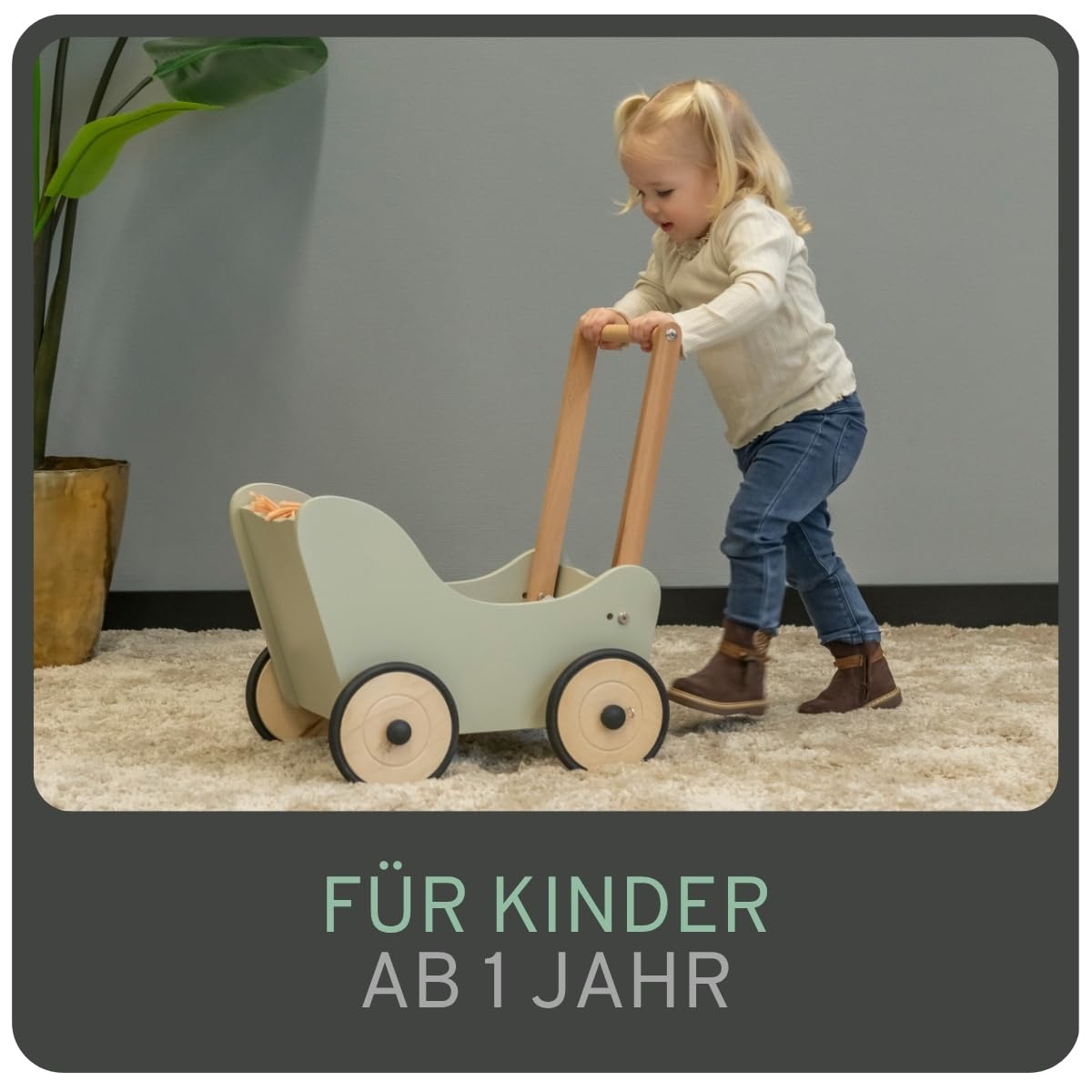 Bandits & Angels Puppenwagen Little Angel ab 1 Jahr - Puppenwagen aus Holz - Für Mädchen - Für Puppen bis 42 cm - Gummiräder (Olive Green)
