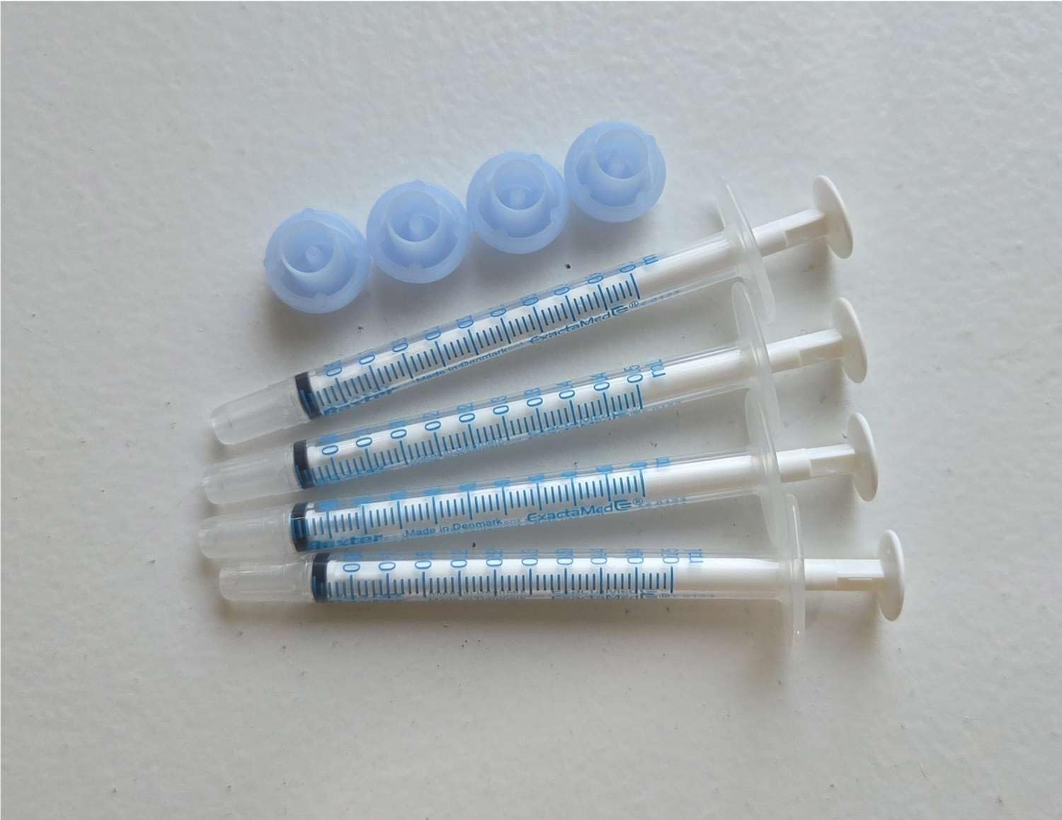 ExactaMed Oral Liquid Medication Syringe 0.5cc/0.5mL 4/PK Clear Medicine Dose Dispenser With Cap Exacta-Med BAXTER Comar Latex Free