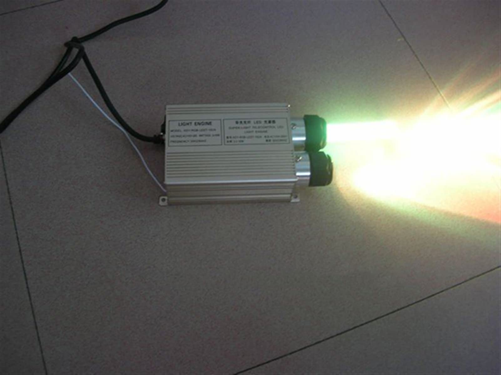 Złoto Rgb. Podwójna głowica 32W silnik światłowodowy 2 * 16W z pilotem Wysoka Wydajność