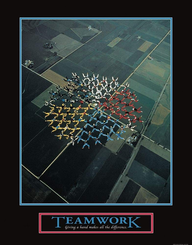 Sentirsi a casa TELA-FRAMED-con-AMERICANO-BOX-Lavoro di squadra-Skydivers-Archivio-Giochi-&-Sport-Fine-Art-stampa-on-legno-cornice-Verticale-27x21_in