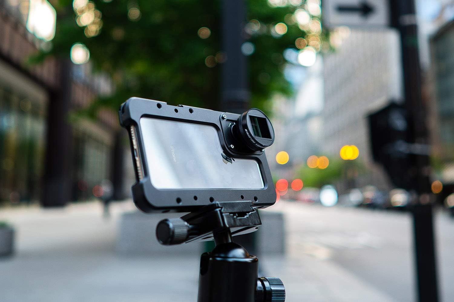 Flаѕh Dеаlѕ - 60% оƒƒ Beastgrip - M Series 1.33X Anamorphic Lens for iPhone