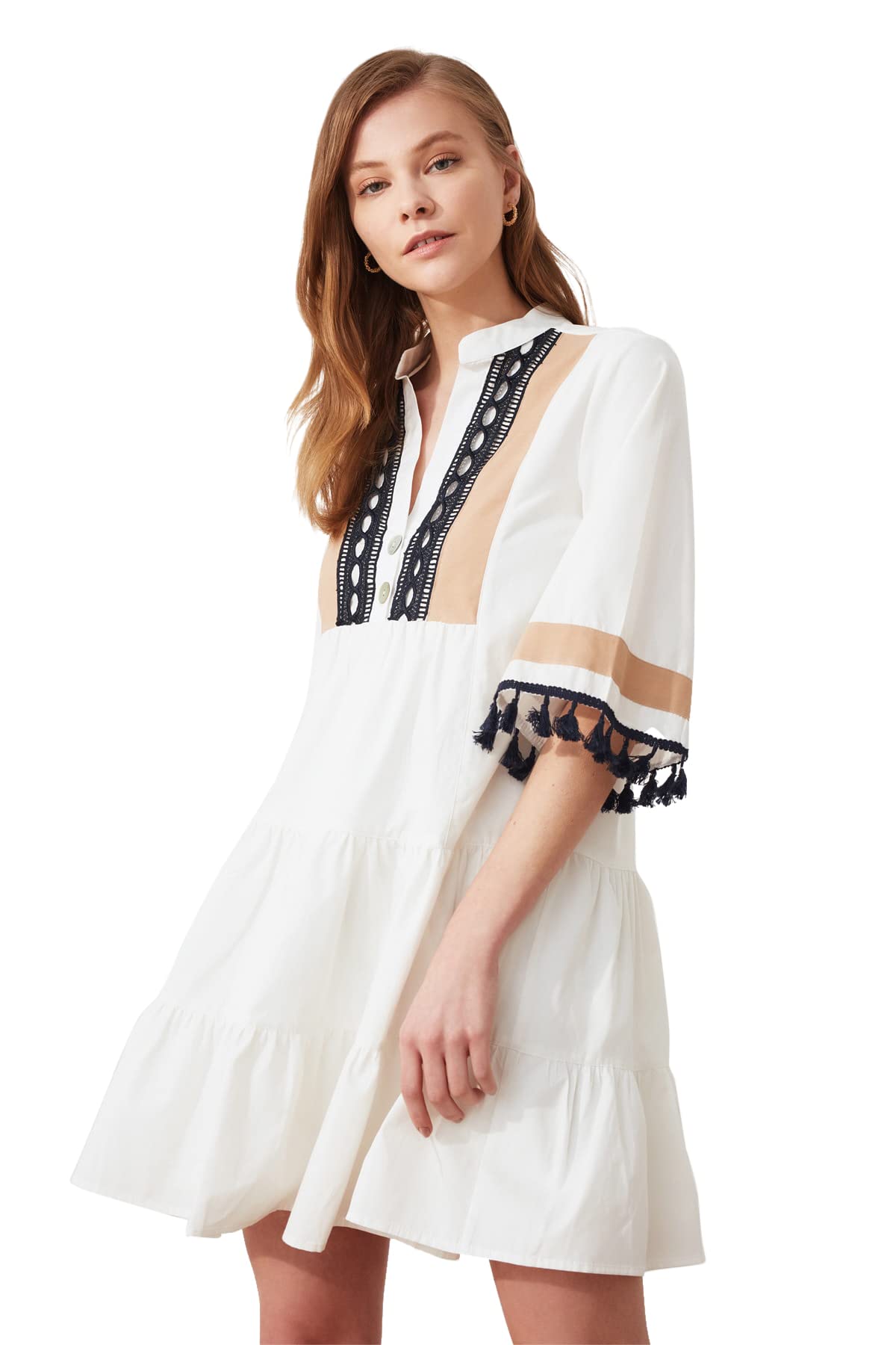 Trendyol Vestido Bordado Blanco Y Borla Informal para Mujer