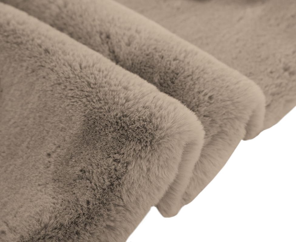 Image of Rabbit Fur Area Rug 6x8 Ft | Super Soft Plush Carpet with Anti-Slip Backing | Washable Luxury Rug for Bedroom, Living Room & Home Decor