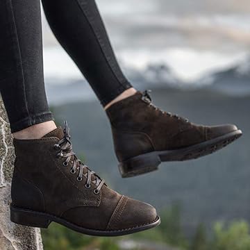 captain boots amazon