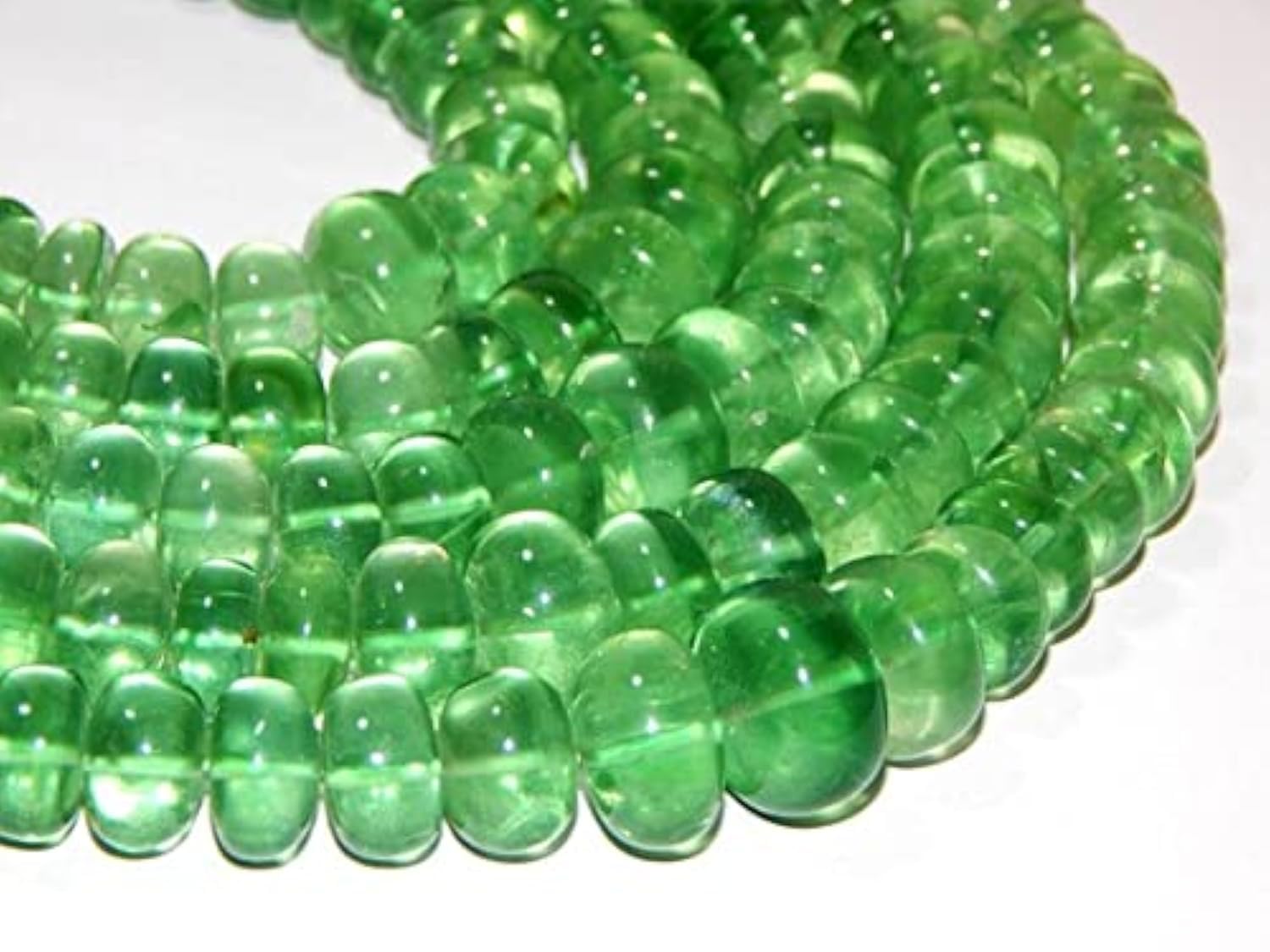 Perles de fluorite verte rondelles lisses pour créer un bijou unique à offrir en cadeau