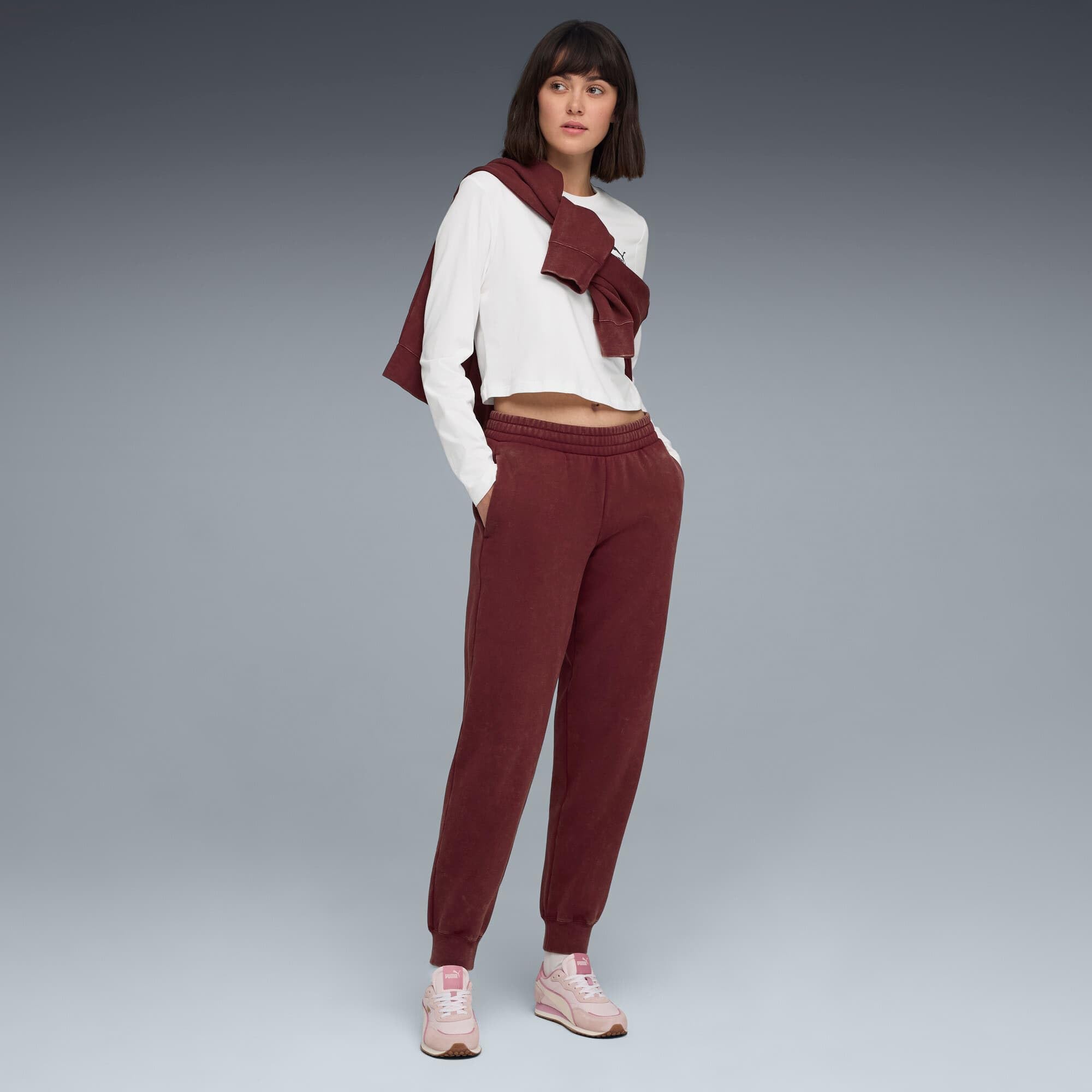 PUMA Ess Elevated Comfort Wash Sweatpants Fl Cl - Spodnie z dzianiny Kobiety