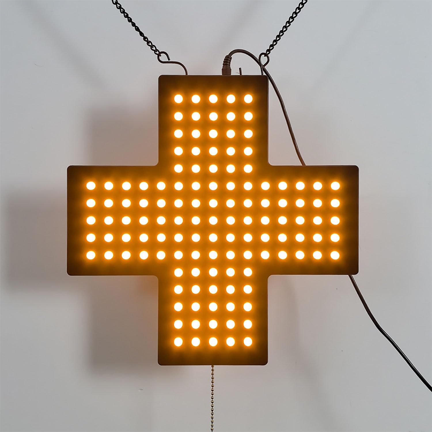 Insegna A Croce A LED per Farmacia, Insegna al Neon A Croce per Interni, Materiale Acrilico, modalità di Funzionamento: Sempre Accesa/spenta, con Catenella, per Farmacie E Dispensari.