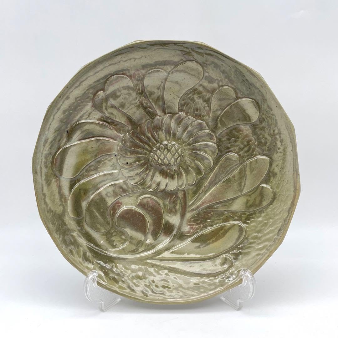 珍品！　因久山焼　八代芦澤保親　花彫紋皿　飾り皿　大皿 Amazon.co.jp: 珍品！ 因久山焼 八代芦澤保親 花彫紋皿 飾り皿