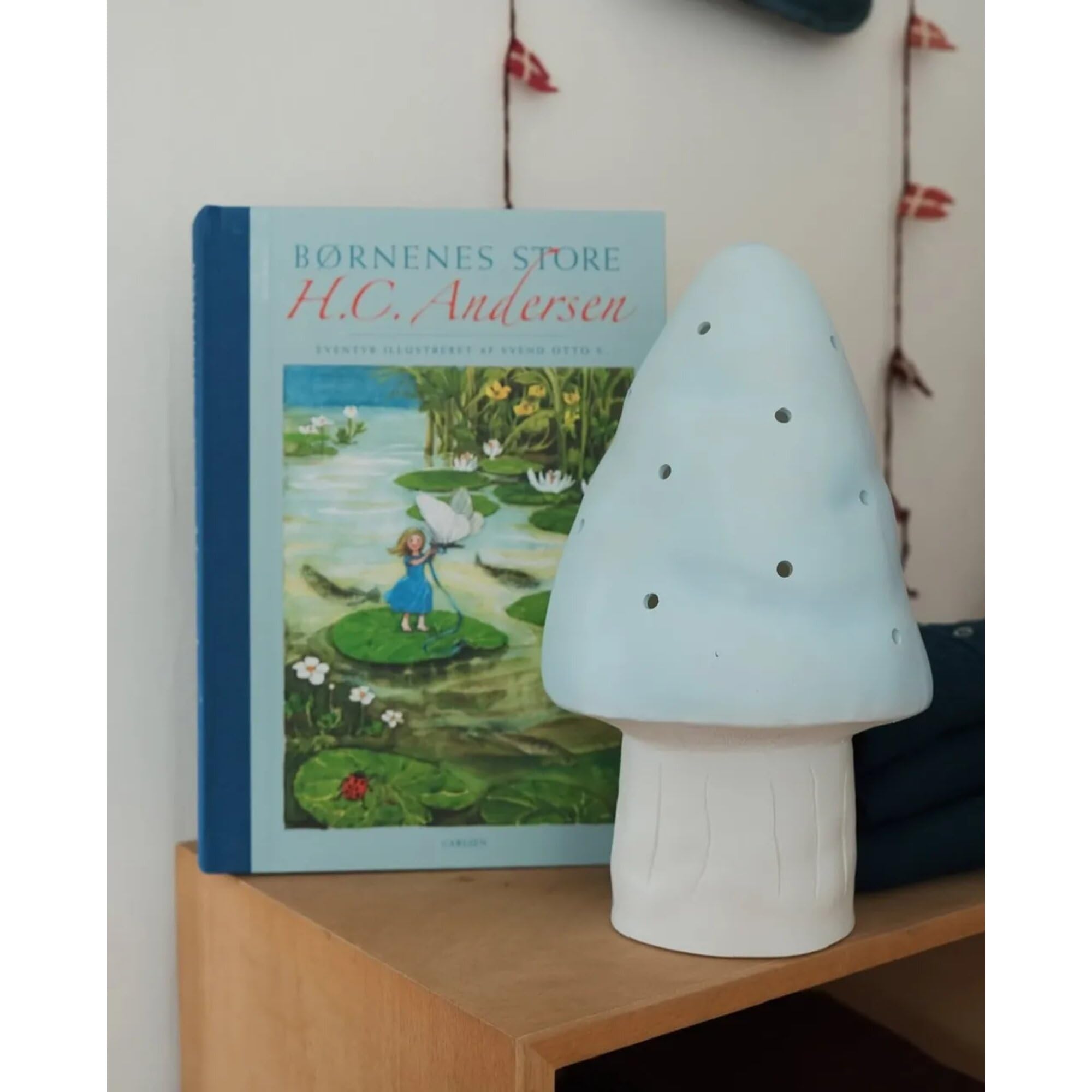 Egmont Toys – Kleines Nachtlicht mit blauem Pilz