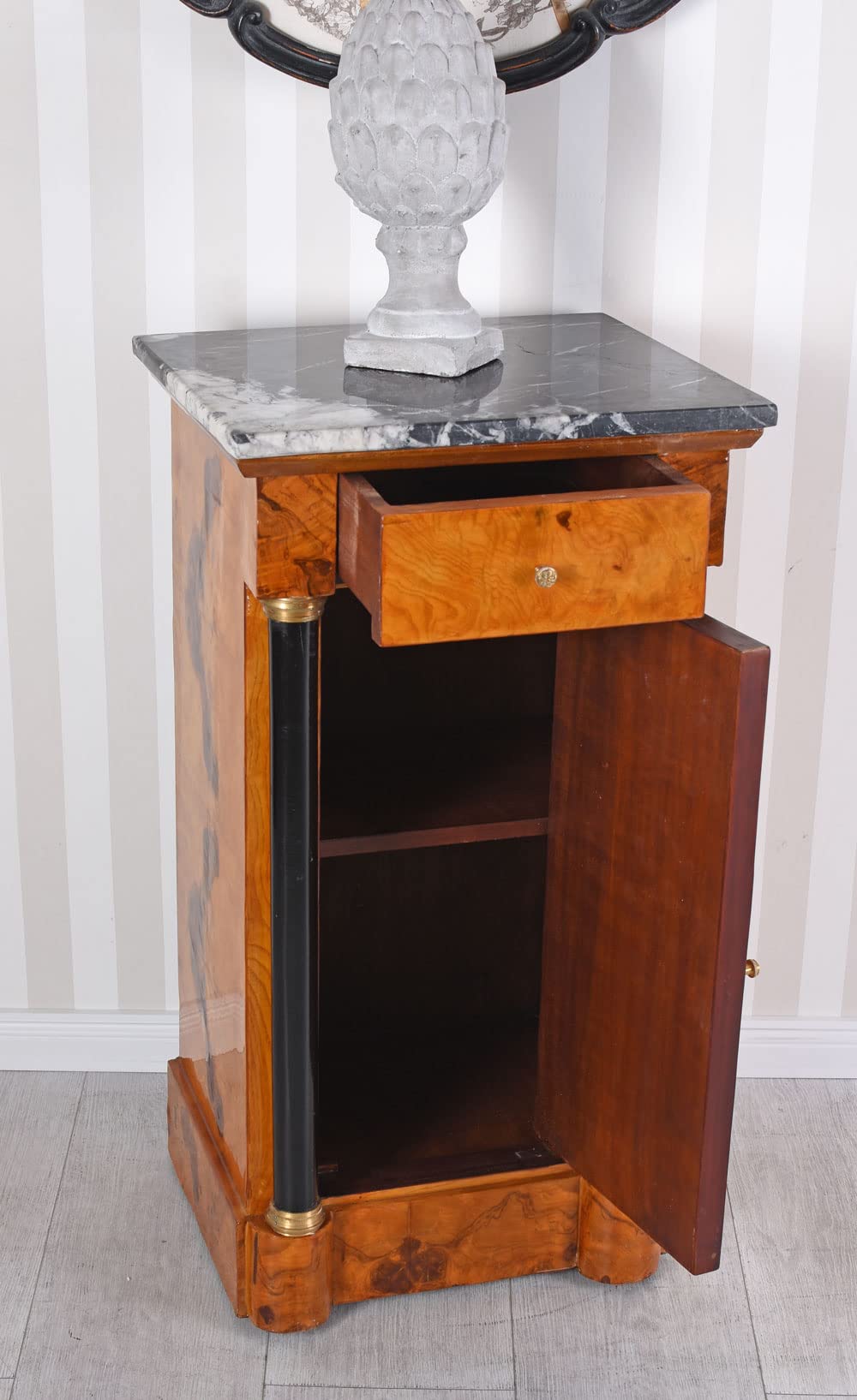 Console Ou Table De Chevets d'Appoint De Style Empire