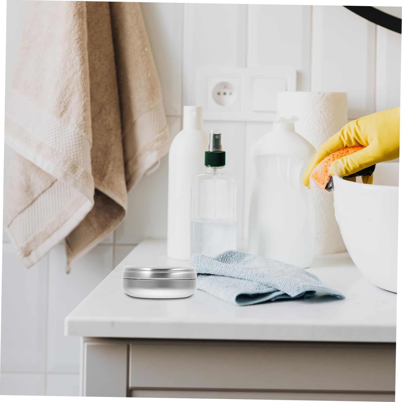 Unomor Tea Can Sealed Can Metal Empty Can Cosmetic Jar Round Tin Container Candle Jars for Making