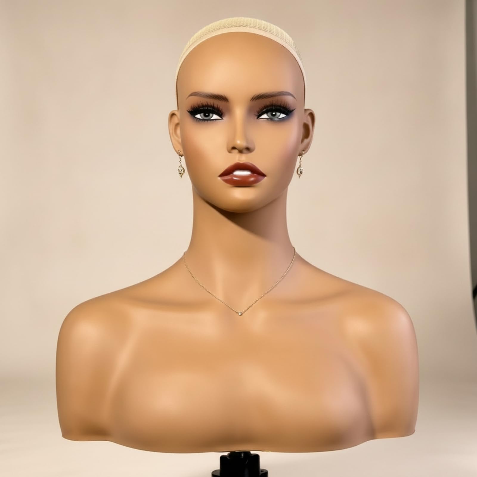 predolo Testa di Manichino con Spalle Realistico Testa Espositiva in PVC Professionale Espositore per Operatori Fotografici, Negozi