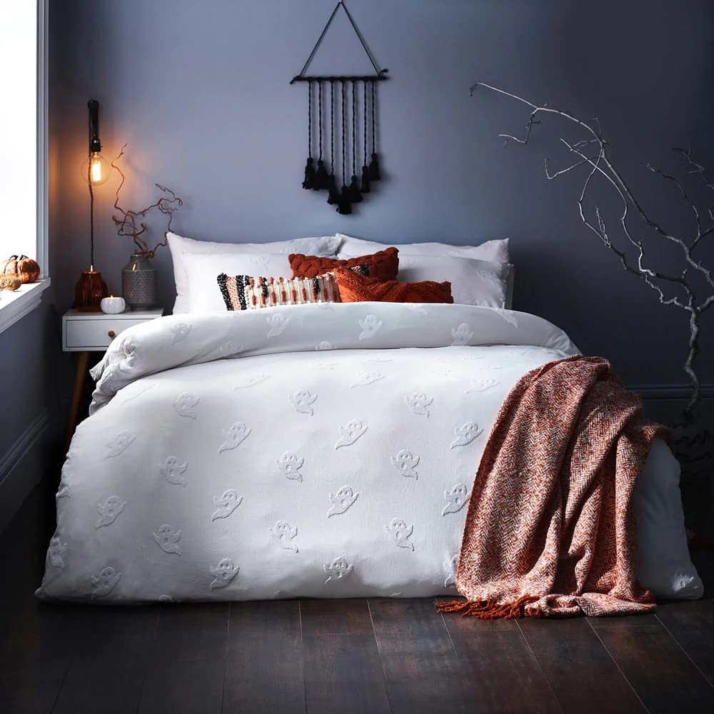 furn. Ghost Tufted Halloween Duvet Cover Set - 100% Cotton Bedding (White - Super King)