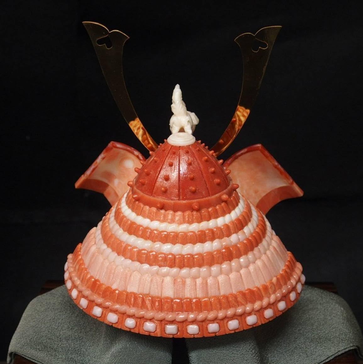 前川泰山 珊瑚彫刻 端午の節句 珊瑚 サンゴ 誕生石 鑑賞石 インテリア 置物