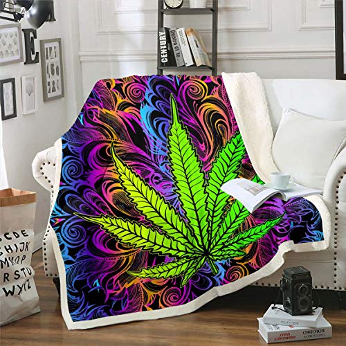 Homewish Manta de forro polar para niña, 220 x 240 cm, diseño de hojas de marihuana y hierba, color morado y verde Cover