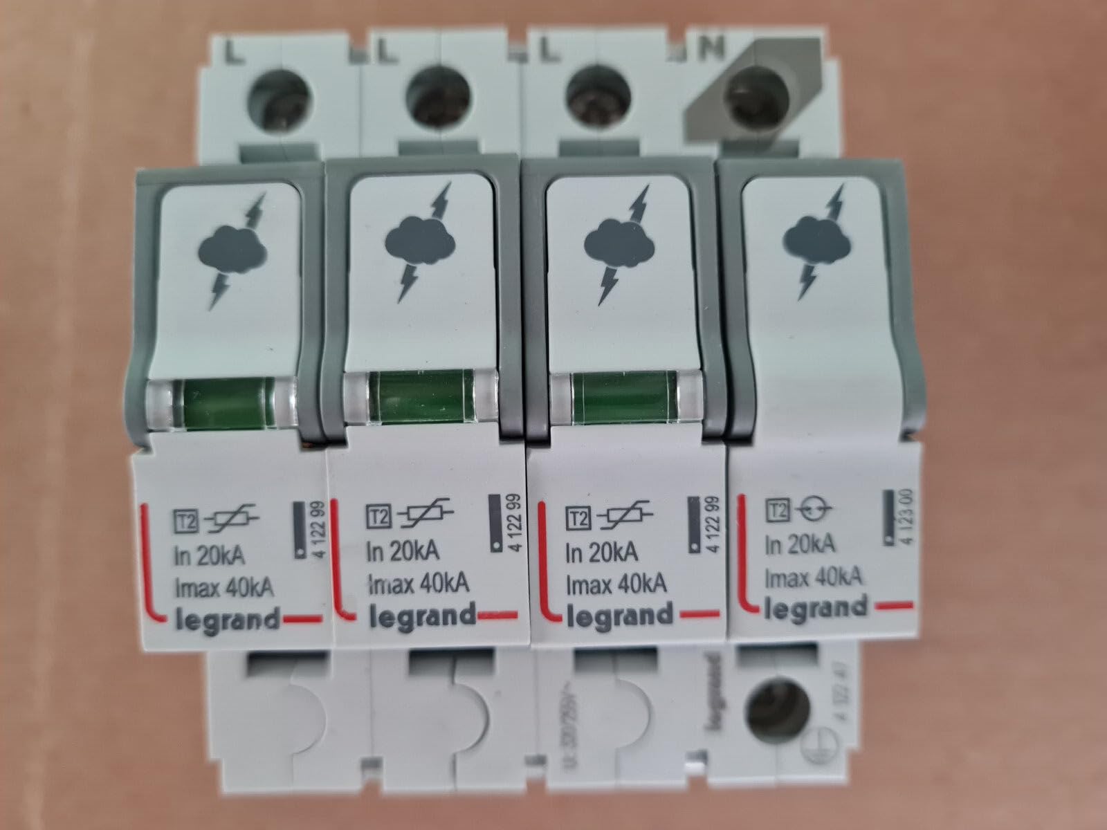 Legrand 412247 non classificato