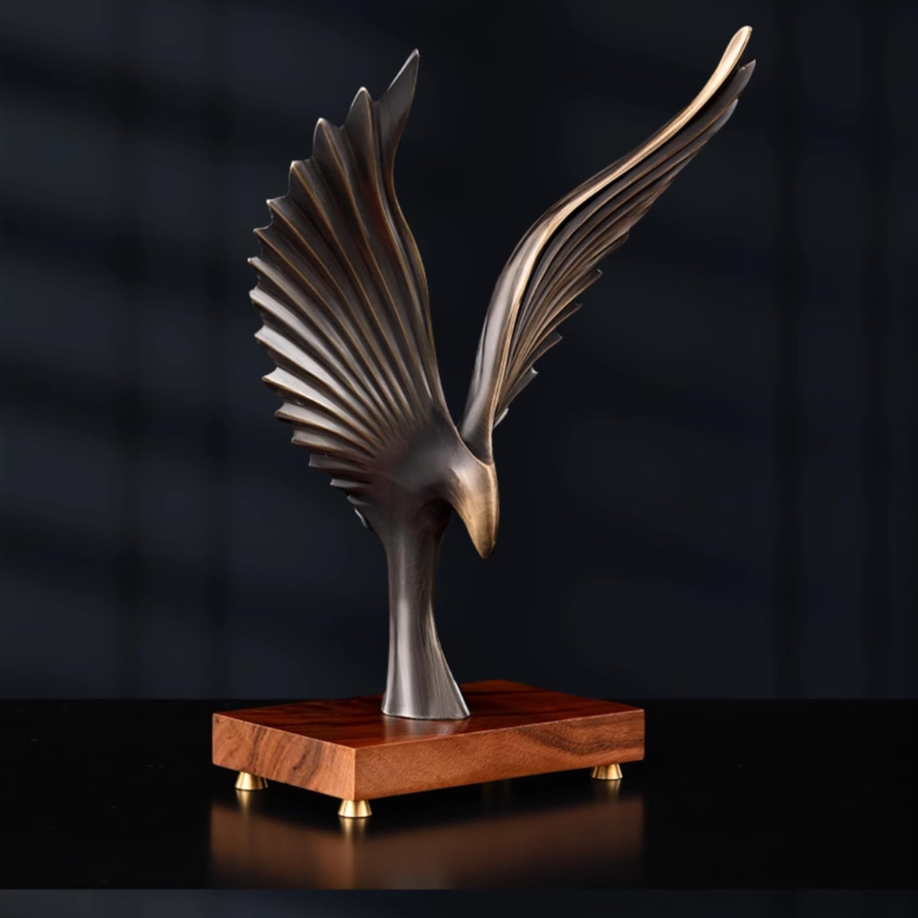 Aottsd Bronze Brass Eagle Sculpture Wooden Base Modern Home Office Decor Figurine