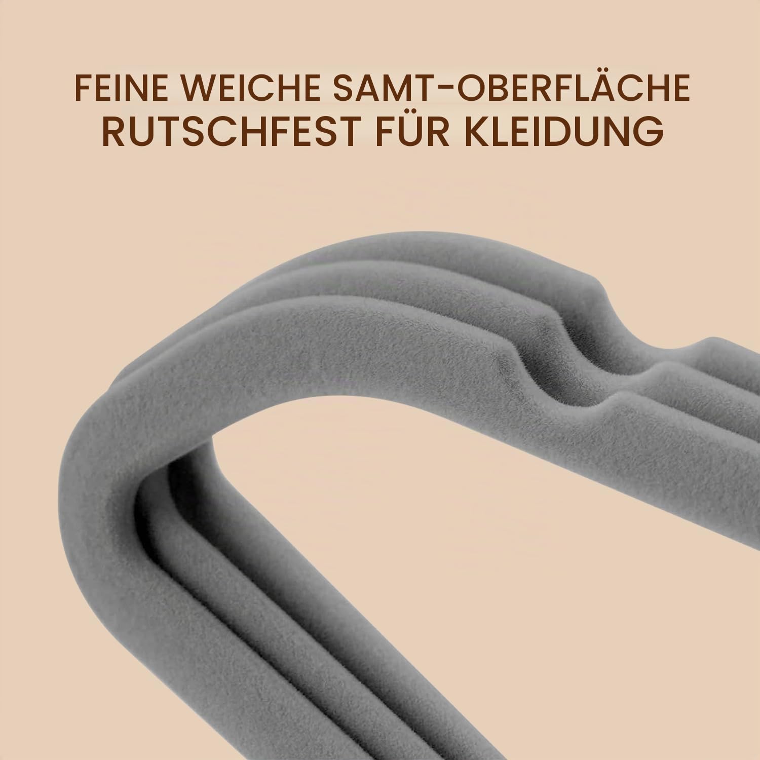 Kleiderbügel Samt, 45 cm rutschfeste Filz Bügel, Stabile Anzugbügel mit Schulterkerben, Platzsparende Kleiderbügel für Mäntel, Hosen, Silbe, 36 Stück – Grau mit Goldene Haken