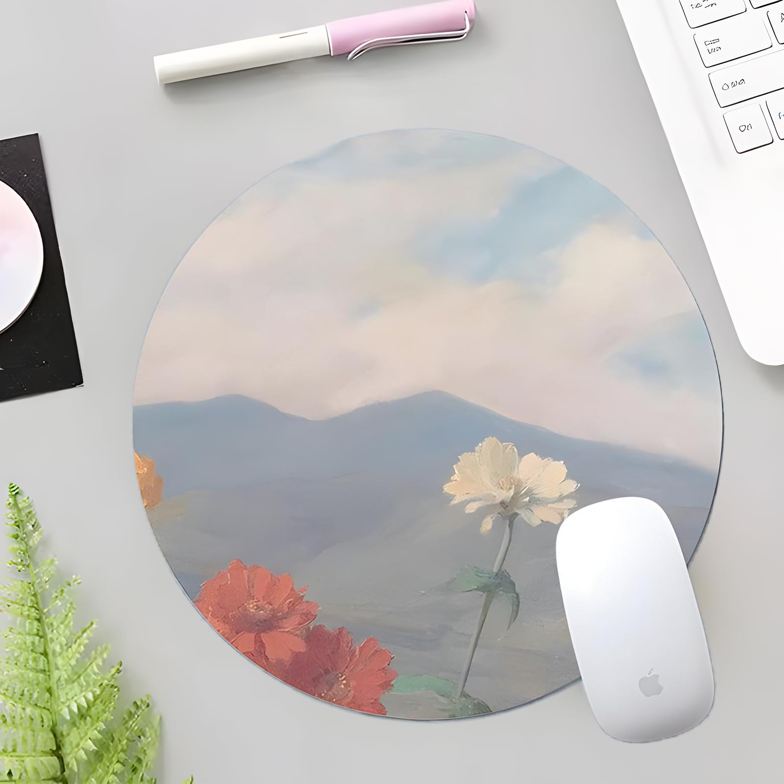 DAmeco Relieve Stress with Our Cute Round Mouse Pad - Silky Smooth, Office Essential, Oil Painting Style, Realistic Design