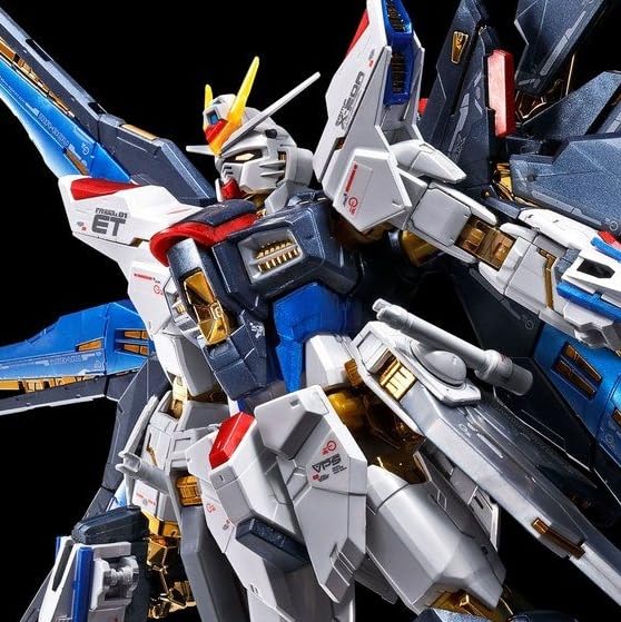 ゆ*と様 RG ストライクフリーダムガンダム チタニウムフィニッシュ RG ストライクフリーダムガンダム[チタニウムフィニッシュ] レビュー