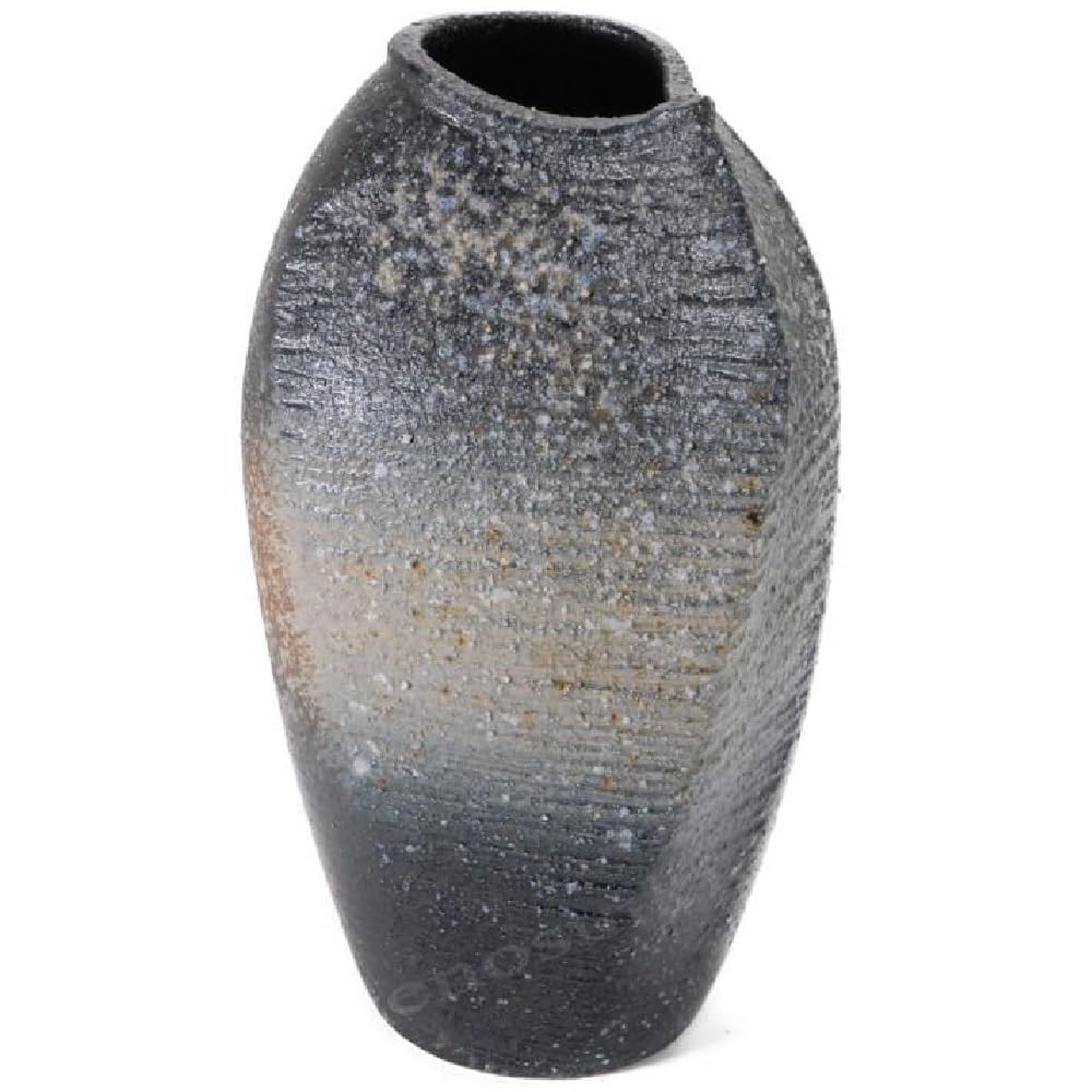 信楽花入 信楽三角花入 | 鶴田 純久の章 お話