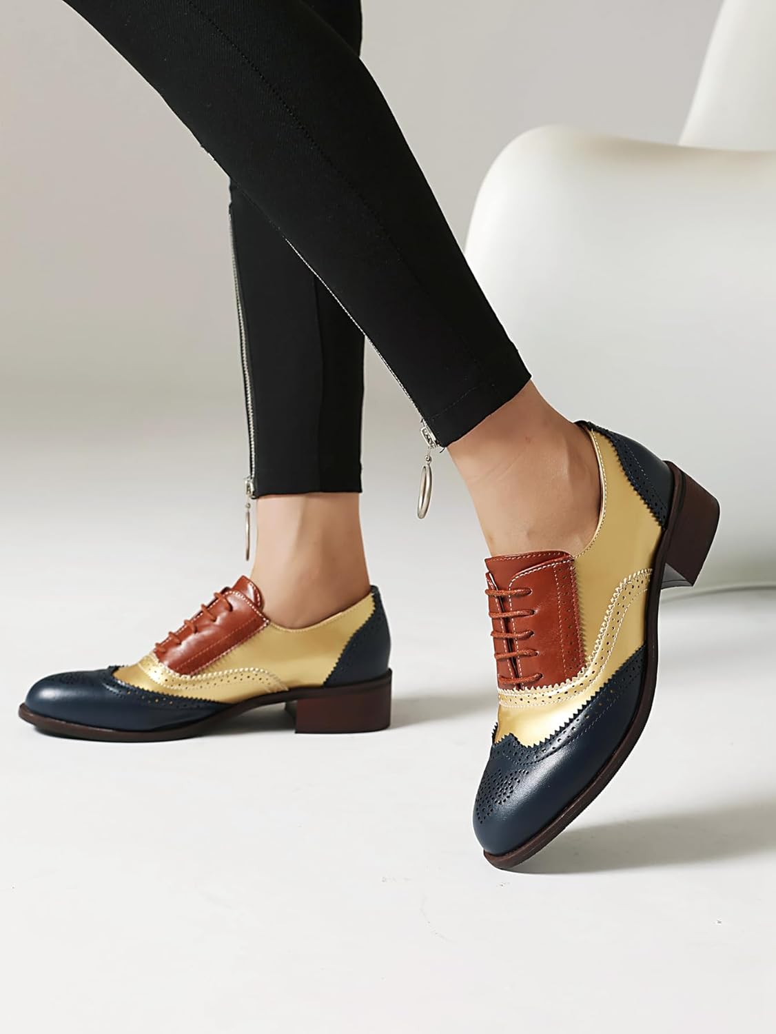 Lace-up Wingtips Oxford Shoes for Women Cutout Brogues Saddle Shoes - Image 3