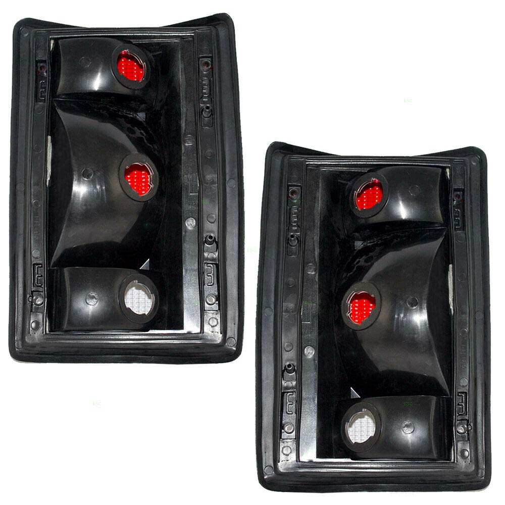 National RV Tradewinds 1997-2004 RV Motorhome Pair (Left & Right) Replacement Rear Lamp Taillights NEW