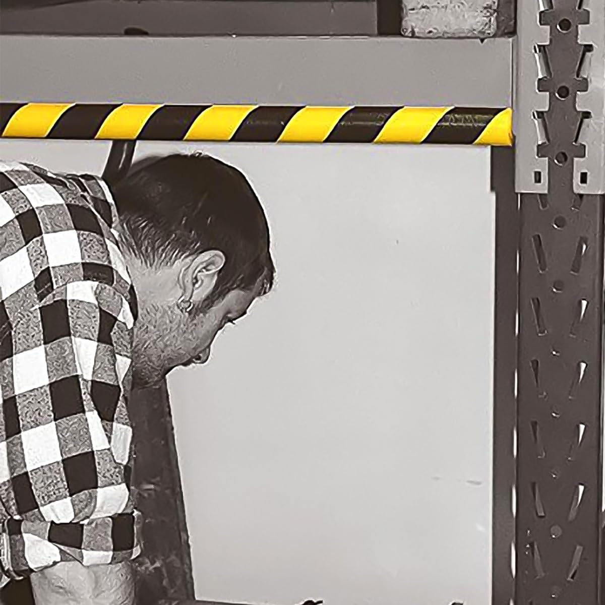 Protecteur de Bord en Mousse Autocollant, 39" de Long